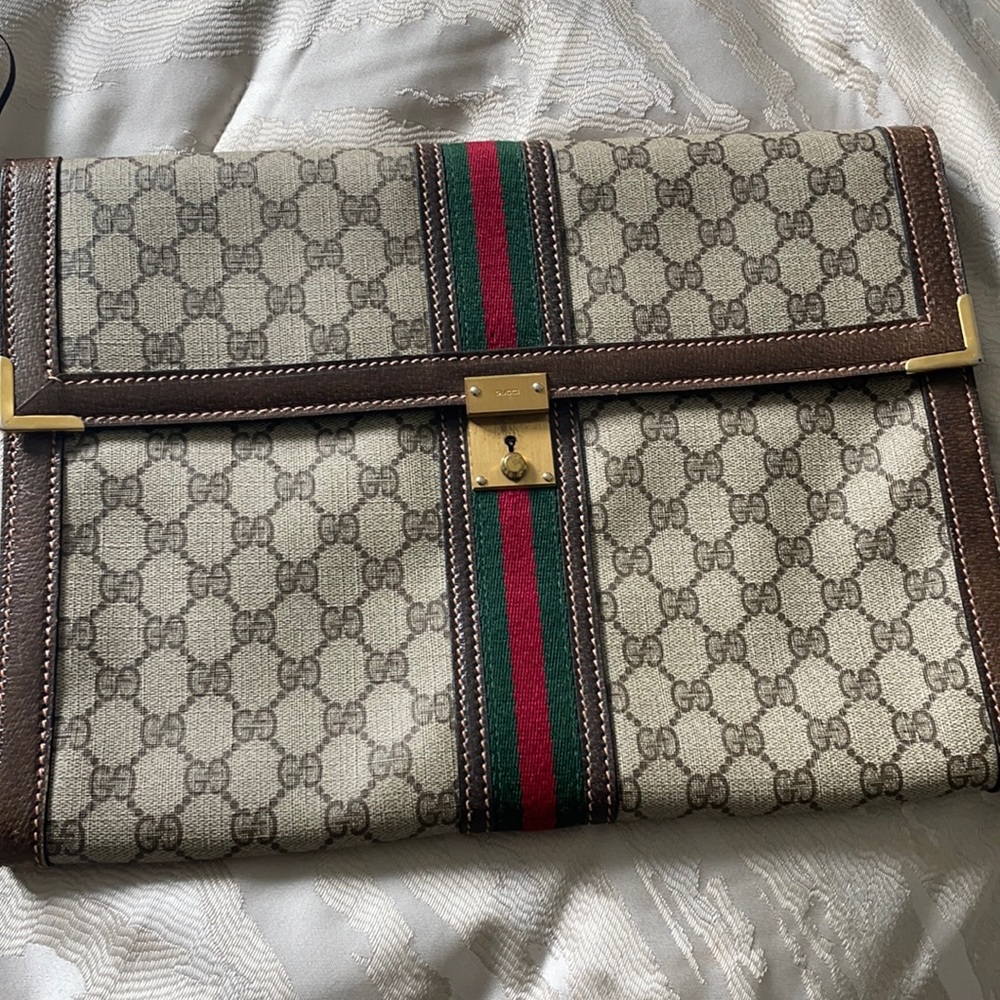 Gucci vintage clutch/portfolio